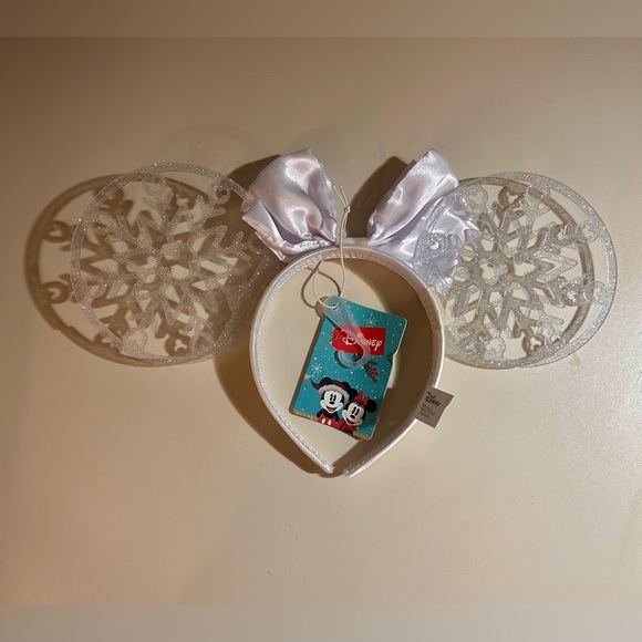 Disney Snowflake Ears - Picture 2 of 9